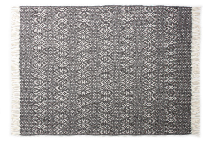 – Arctic grey Wolle Wolldecke 130x200 / aus \'Nordic\' Plaid LIVARTE